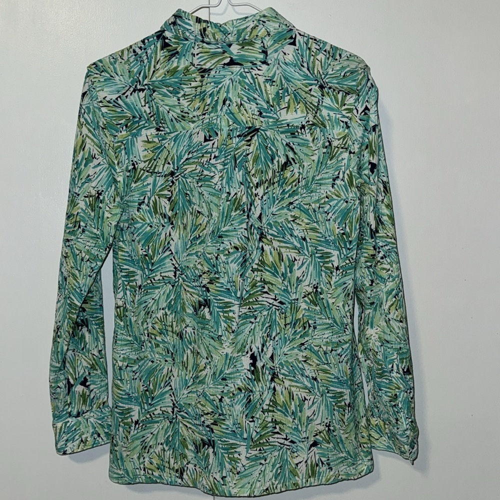 Appleseed’s Crinkle Collared Button Down Shirt Gr… - image 5